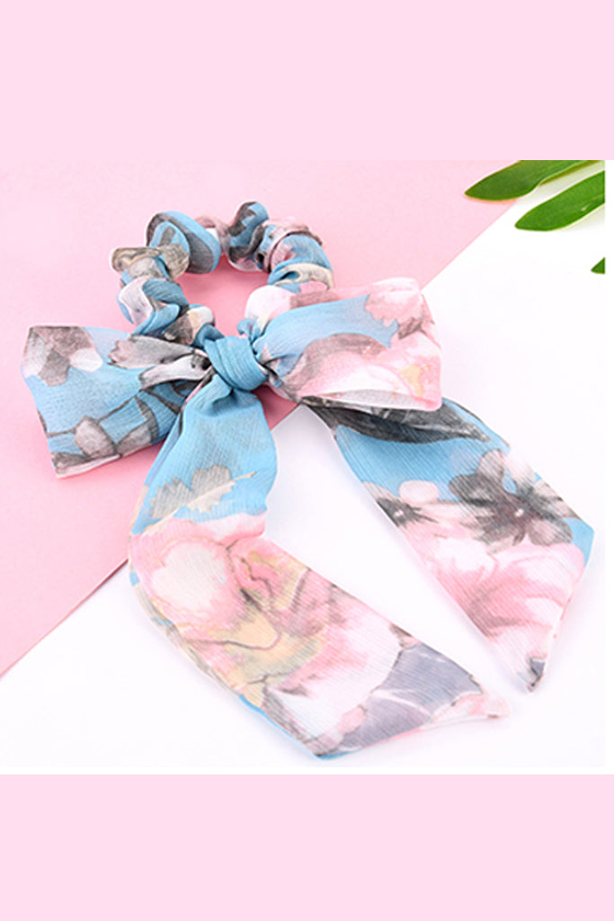 Ganni Blue and Pink Floral Hair Scrunchie Ganni Floral-Print Scrunchie In Blue - 31% Off | Editorialist main image 2