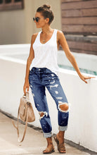 Women's fashionable jeans
