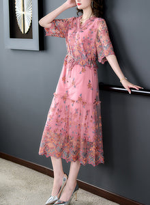 Women's elegance Style V-neck embroidery Short Sleeved Fashionable dresses