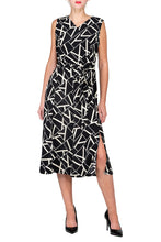 TWO PEARS-Geometric Pleated-Accent A-Line Dress