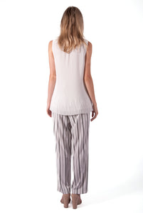 DKNY-PLEATED SLEEVELESS BLOUSE