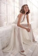 Halter Neck Backless V-Neck Jumpsuit - 100% Polyester