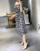 Short Sleeve Square Neck Waist Belted Dress