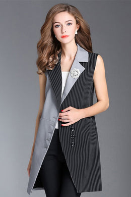 Stripe Brooch-Detail Sleeveless Blazer