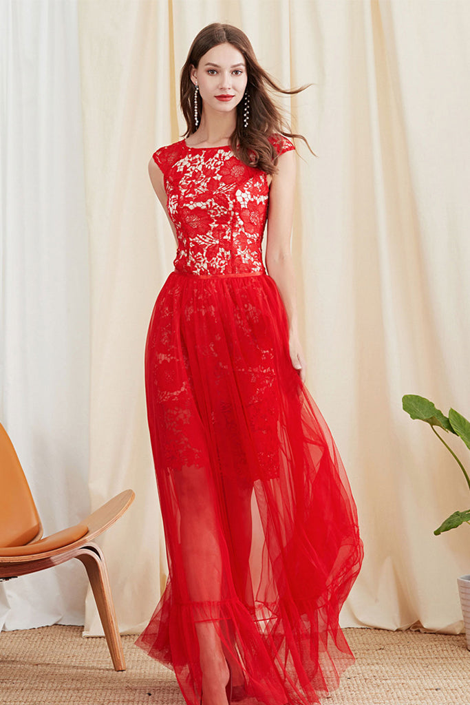 SLEEVELESS LACE MINI DRESS AND TULLE SKIRT TWO-PIECE SET Vicky and Lucas SLEEVELESS LACE MINI DRESS AND TULLE SKIRT TWO-PIECE SET Vicky and Lucas